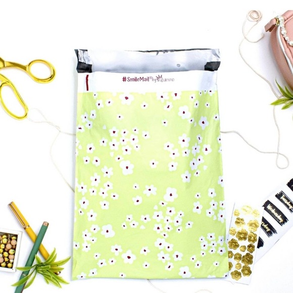 25 Designer Wildflower Mailers Self-Sealing Poly Mailers 12"x15.5" - Picture 2 of 2